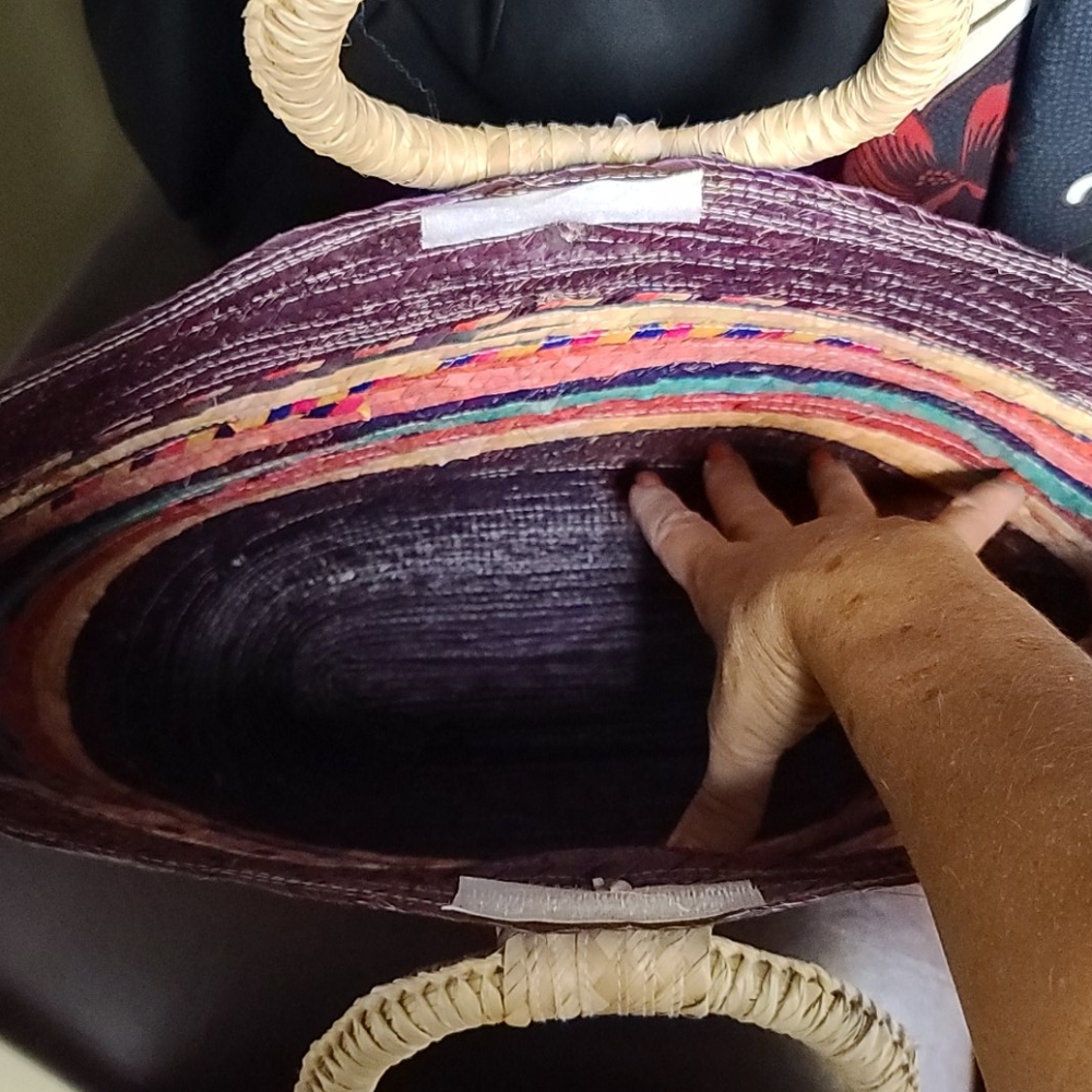 Straw Tote - Picture 4 of 4